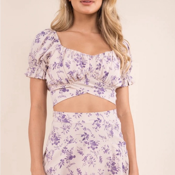 Whiteroom + Cactus Floral Wrap Crop Top / Size: Medium / Color: Purple - Picture 4 of 4